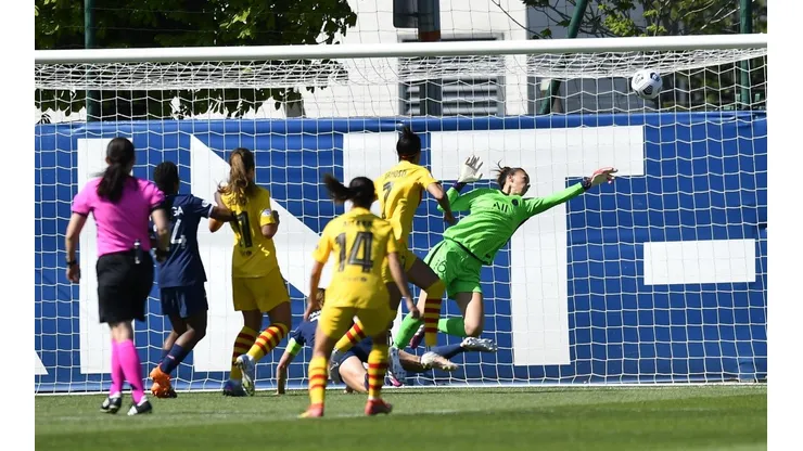 Christiane Endler sueña con llegar a la final de la Champions League Femenina.