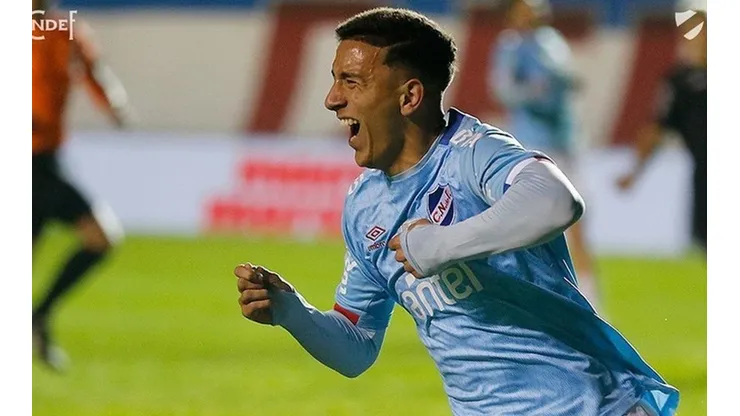Aunque tiene sólo 18 años, Santiago Cartagena ya acumula experiencia en la primera división de Uruguay y la Copa Libertadores con Nacional de Montevideo
