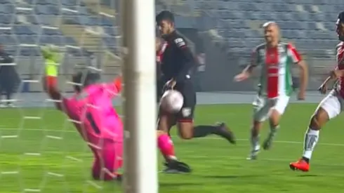 Ze Roberto abrió el marcador ante Palestino