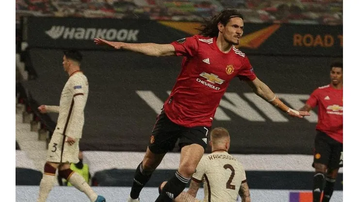 Cavani fue la gran figura del United ante la Roma