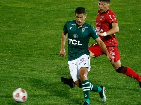 Wanderers estrena nueva camiseta ante la U para salir de perdedor