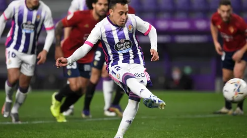 Fabián Orellana anotó un gol de cabeza que le da vida al Valladolid en la liga española.