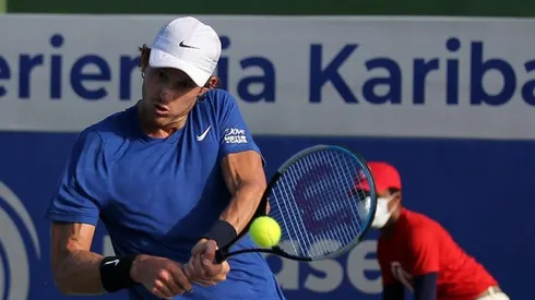 Jarry sigue firme en Salinas