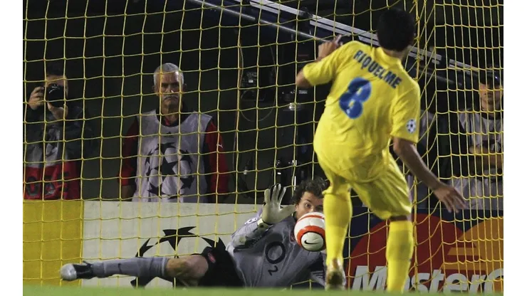 Juan Román Riquelme falló un penal clave en Champions League.