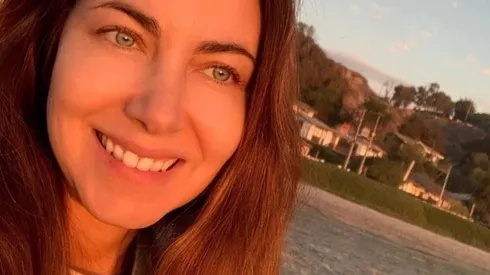 Mónica Godoy en uno de sus paseos -con permiso correspondiente- por la playa.