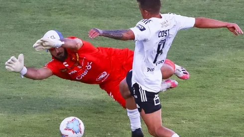 Herrera jugando ante Colo Colo