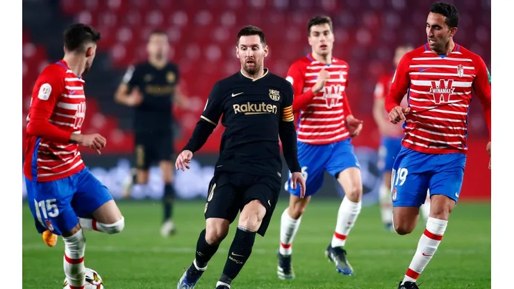 Barcelona recibe a Granada en lo que es una final. De ganar, quedan punteros de La Liga.