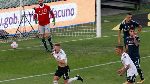 Gil le dio el triunfo a los albos ante la U en el Monumental.