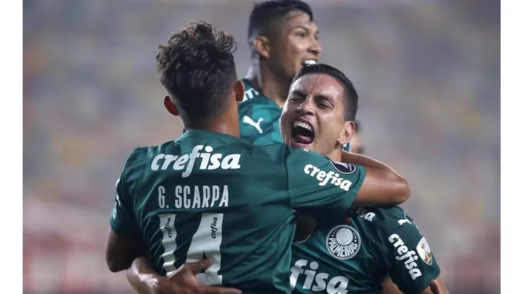 Los actuales monarcas de la Copa Libertadores mostraron toda su jerarquía para lograr el triunfo jugando con 10.