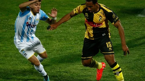 Héctor Tapia se excusó por el empate ante Magallanes con el hecho de ser visitante en Valparaíso