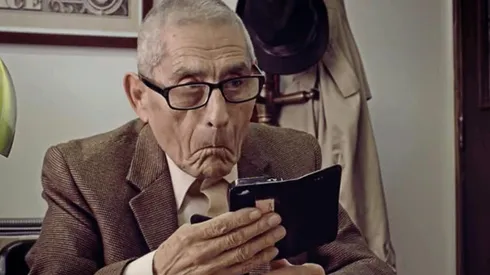 Don Sergio al menos pudo ir a la ceremonia de los Oscar 2021, gracias a El Agente Topo.