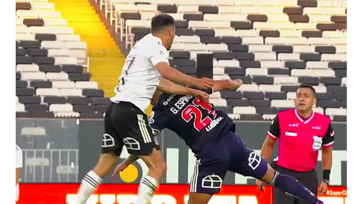 Suazo metió un codazo y terminó expulsado