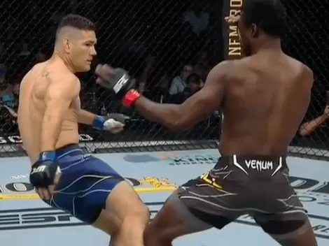 Video: Weidman sufre terrible lesión ante Hall en el UFC 261