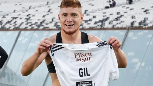 Colo Colo se toma la cima del Campeoanto Nacional tras el Superclásico.