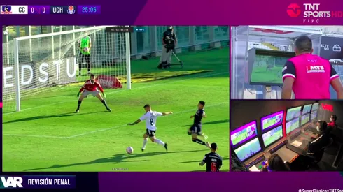 El primer VAR del partido