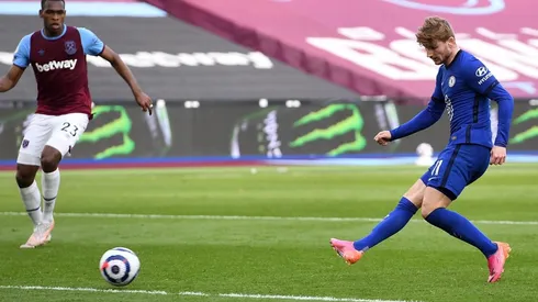 Timo Werner marcó el único gol en el compromiso entre Chelsea y West Ham.