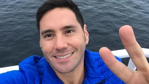 Pancho Saavedra ofrece ayuda a hombre de 80 años que viaja 100 kilómetros diarios