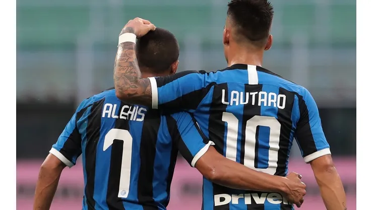 Alexis Sánchez y Lautaro Martínez disputan nuevamente la titularidad en un Inter de Milán que se acerca al título de la liga italiana