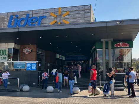 ¿A qué hora cierran los supermercados?