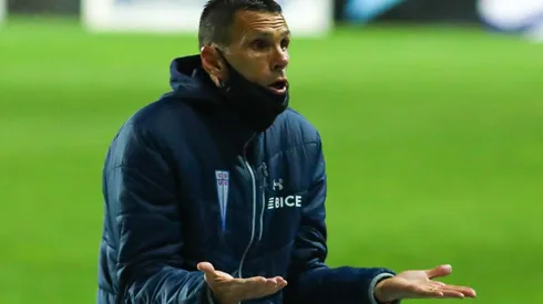 Para Gustavo Poyet, el debut de la UC en la Libertadores fue bueno por los primeros 40 minutos y fueron cinco minutos los que los sacaron del partido.
