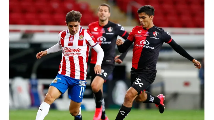 Chivas de Guadalajara está entre la espada y la pared. Solo está clasificando a la liguilla por dos puntos y quedan dos fechas para que termine la fase regular.