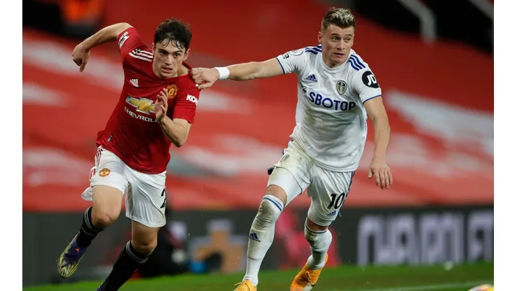 Leeds enfrenta a otro gigante en Inglaterra.