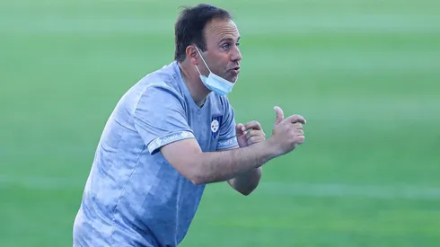 Luvera asumió de forma interina, pero merced a sus buenos resultados se quedó en la banca