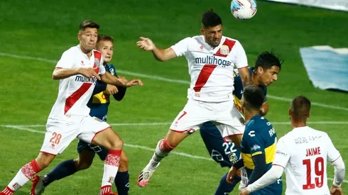 Everton cayó frente a Colo Colo, pero contra los curicanos tienen la opción de volver a los abrazos.