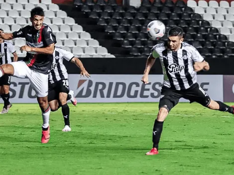 Palestino sufre con un hombre menos y cae en su estreno copero