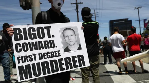 Black Lives Matter realiza protesta en Los Ángeles después de la muerte de George Floyd