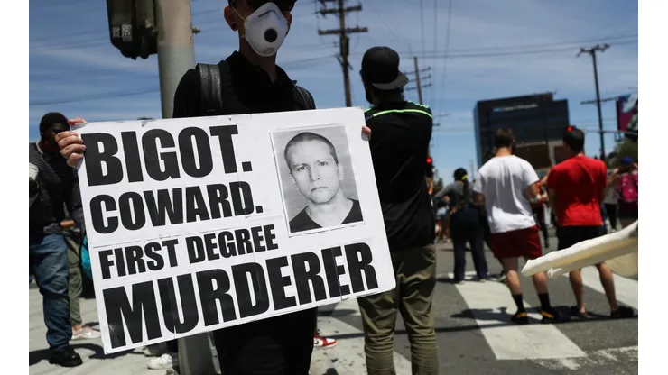 Black Lives Matter realiza protesta en Los Ángeles después de la muerte de George Floyd