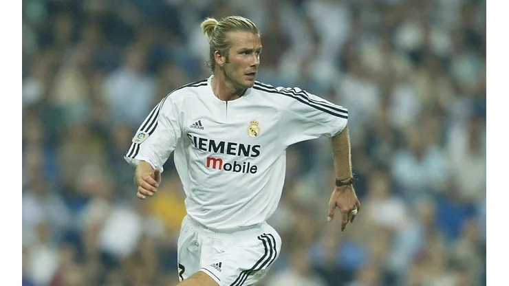 Beckham defiende a los hinchas