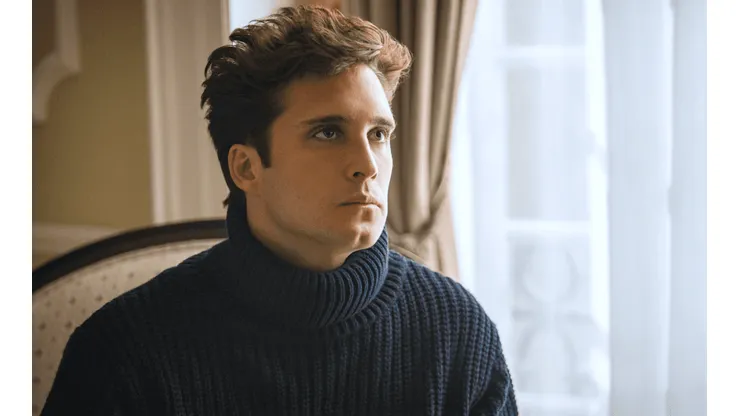Diego Boneta en medio de las grabaciones de Luis Miguel, la serie.