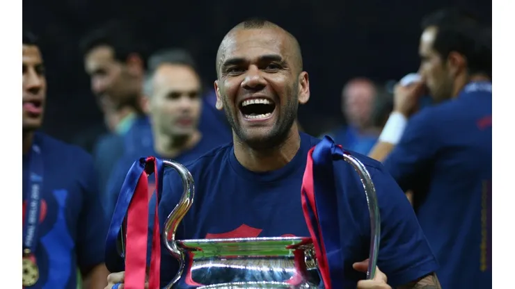 Alves también se opone a la Superliga