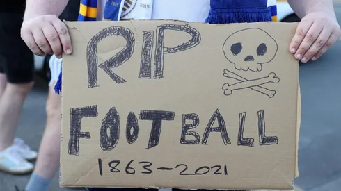 Hinchas de luto por la Superliga