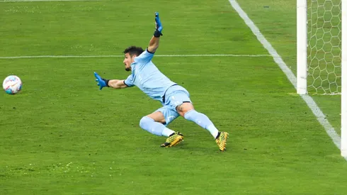 El portero confía en que pronto la UC comenzará a amoldarse mejor a lo que espera Poyet.