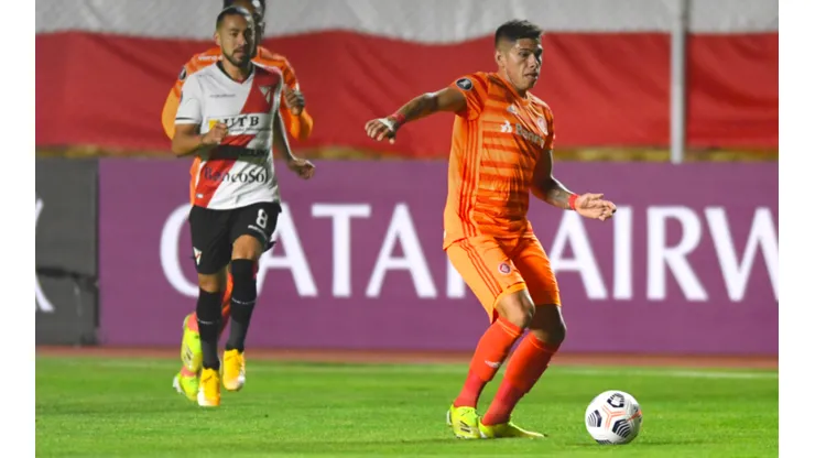 Palacios sumó minutos en la derrota del Inter de Porto Alegre