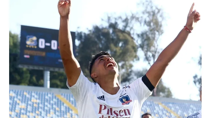 Morales abrió la cuenta para los albos a los 67' de juego.
