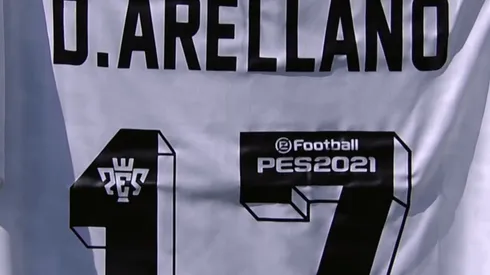 La camiseta de Gabriel Suazo con el nombre de David Arellano.