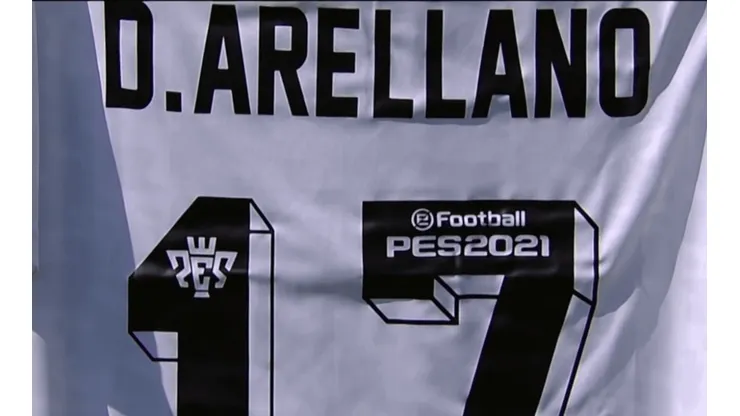 La camiseta de Gabriel Suazo con el nombre de David Arellano.