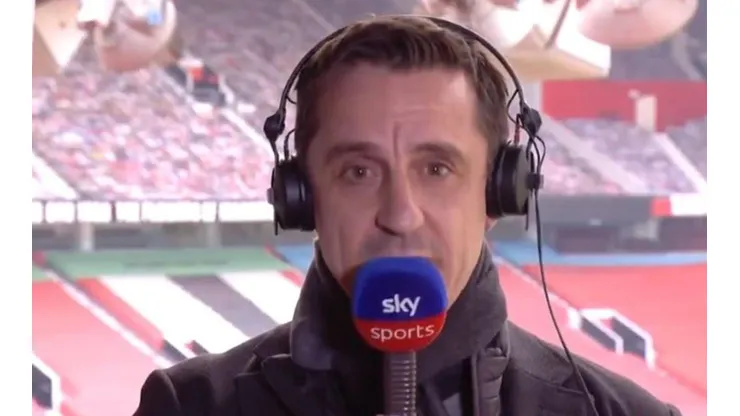 Gary Neville no puede creer que los clubes más poderosos organicen una liga aparte