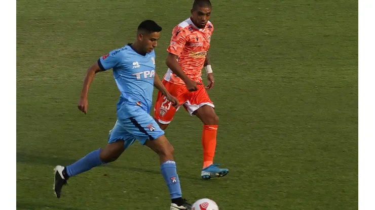 Cobreloa y San Marcos repartieron puntos en el Carlos Dittborn