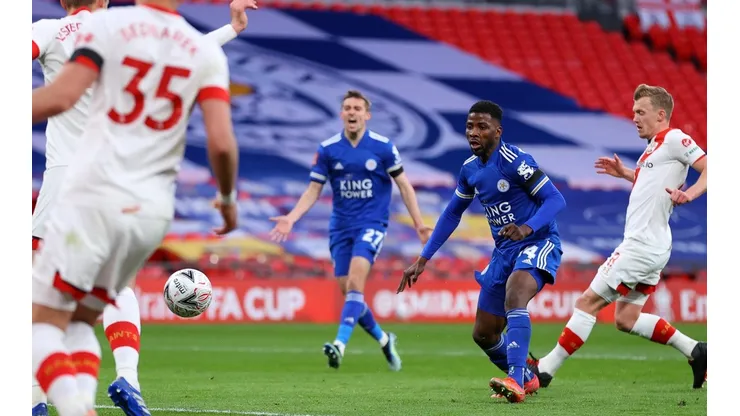 Kalechi Iheanacho marcó el gol del triunfo del Leicester.
