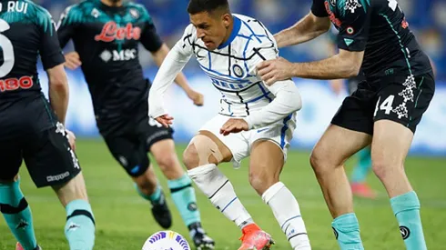 Alexis Sánchez y un gusto a poco en el Inter frente a Napoli.