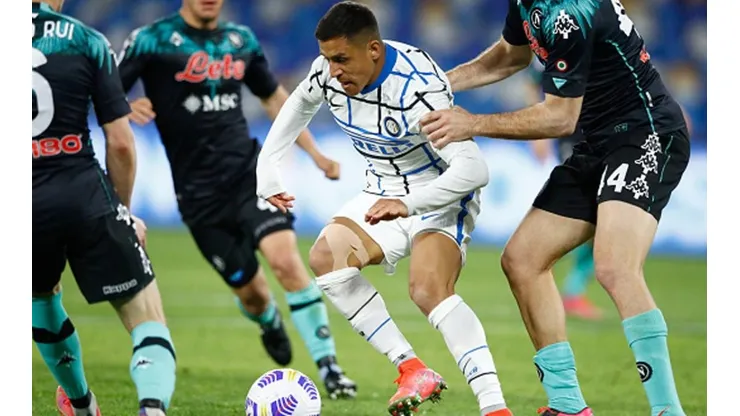Alexis Sánchez y un gusto a poco en el Inter frente a Napoli.