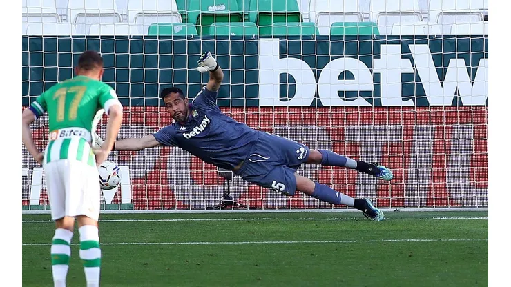 Bravo fue titular y jugó todo el encuentro