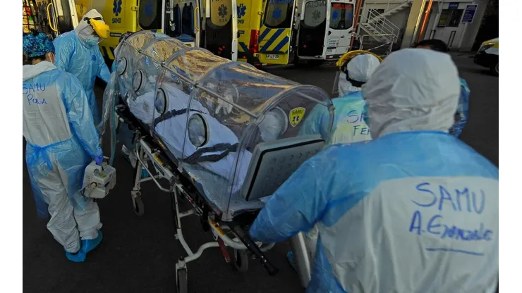 Debido a la contingencia se traslada a pacientes vía aérea a otras regiones del país