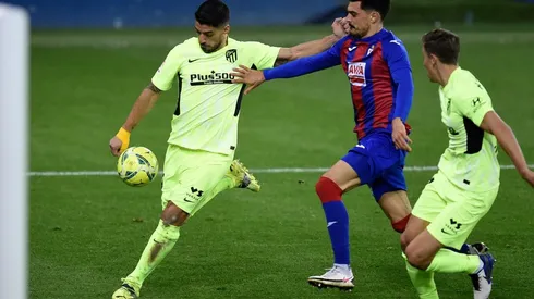 Atlético de Madrid venció por 2-1 al Eibar en el duelo de la primera rueda con un doblete de Luis Suárez.