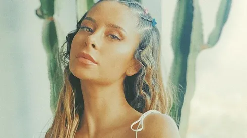 Cami Gallardo está prácticamente en el centro del blanco recibiendo el repudio generalizado del público.