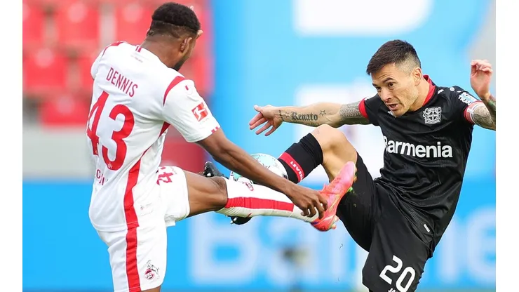 Charles Aránguiz fue titular en el triunfo del Leverkusen